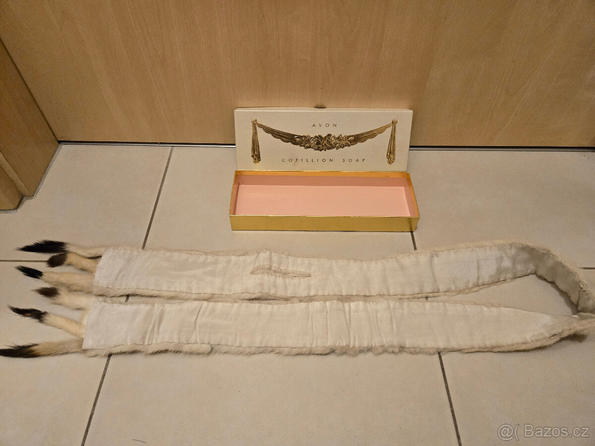 Vintage set šálu a krabičky z 1934 - 3