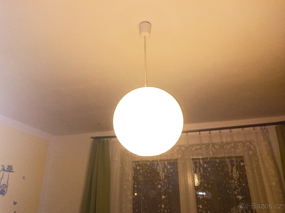 Skleněný lustr, koule průměr 28 cm, zánovní. - 3