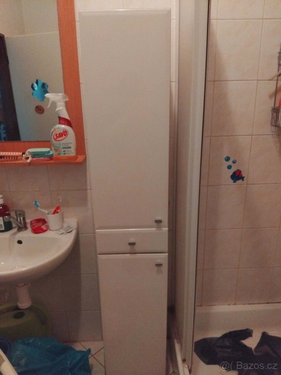 Skříňka do koupelny - 3