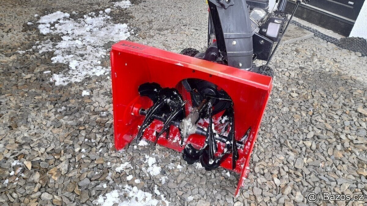 Kvalitní sněhová / sněžná fréza MTD 611 - 3