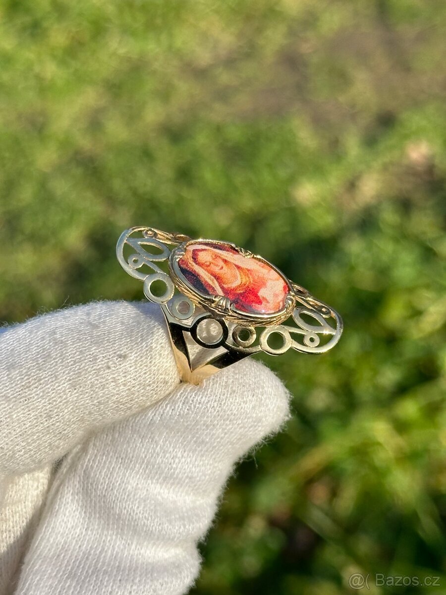 Zlatý prsten 6,38g - 3