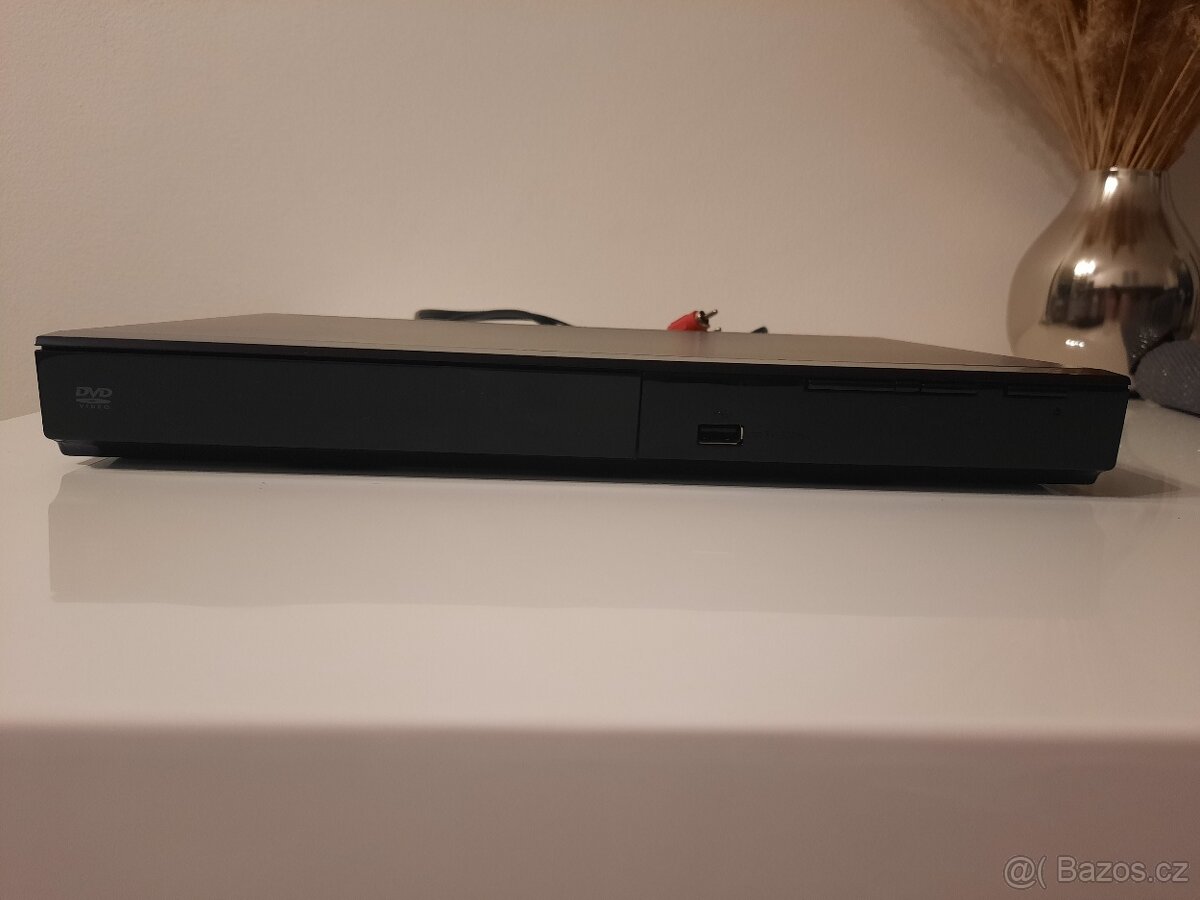 Panasonic CD a DVD přehrávač + dálkový ovladač - 3