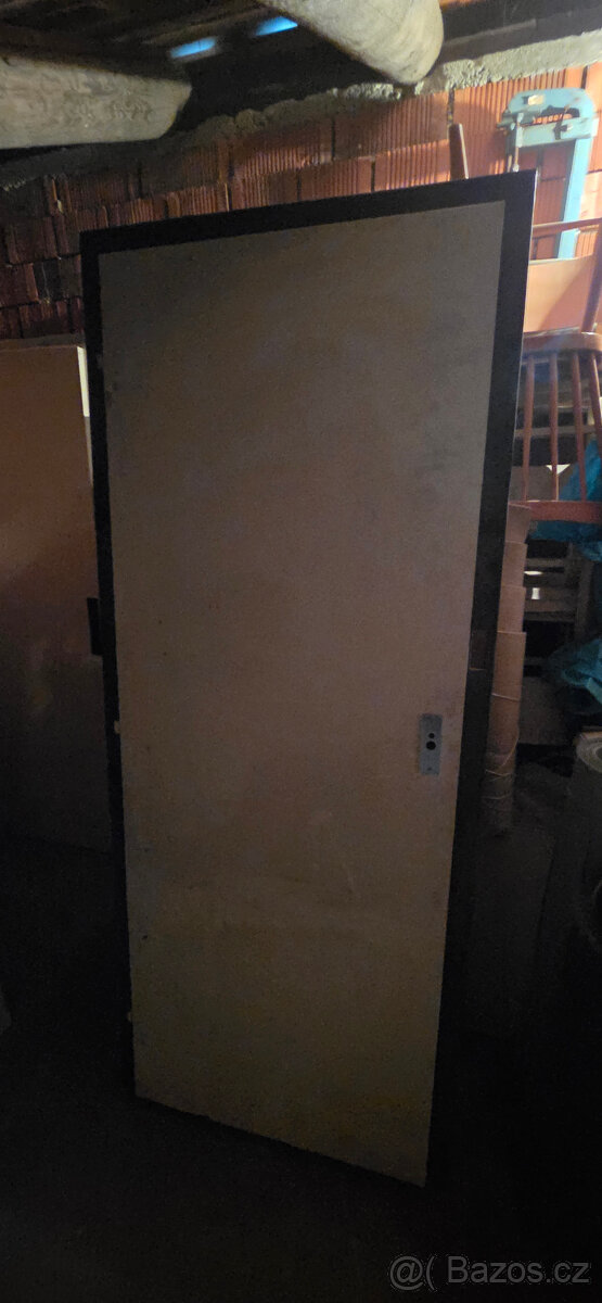 Dveře se skladacími zárubněmi - 3