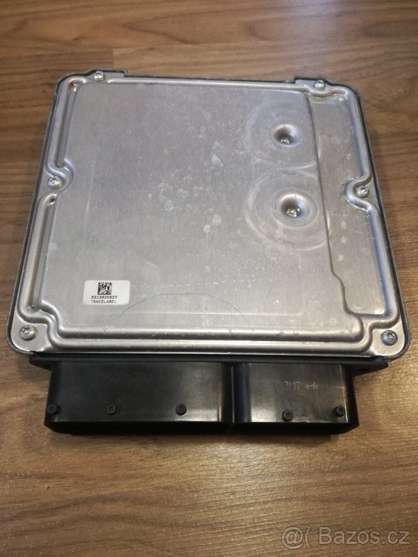 ECU motoru Phaeton 3.0TDI - 3