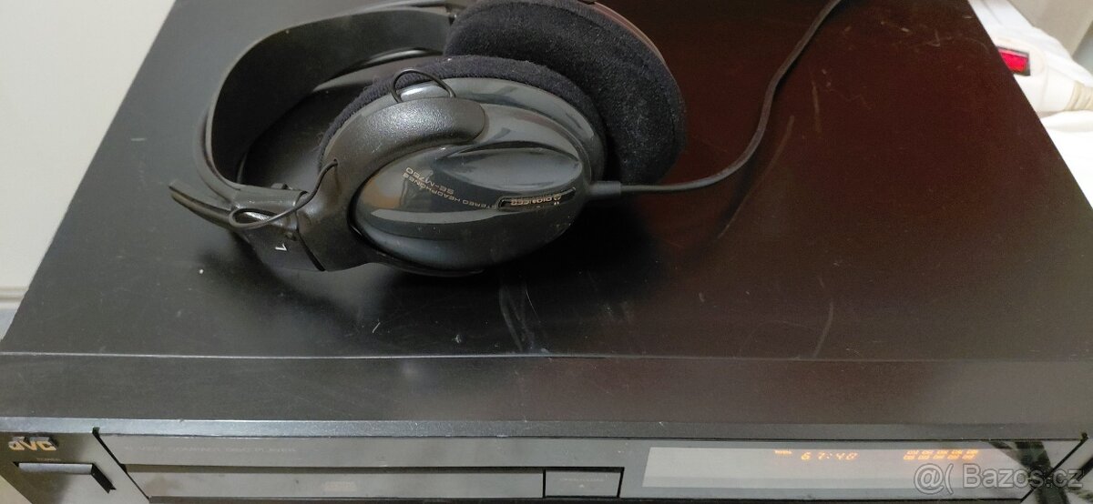 Jvc cd player..plně funkční.mohu poslat - 3