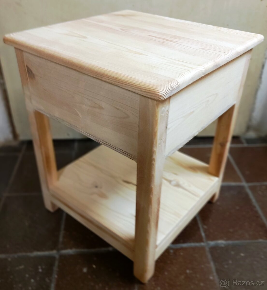 Stolička s úložným prostorem.. - 3