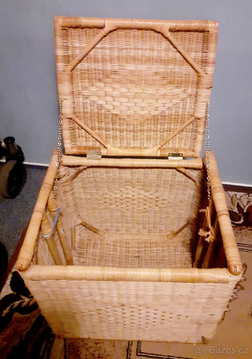 Proutěná truhla. S uchy. - 3