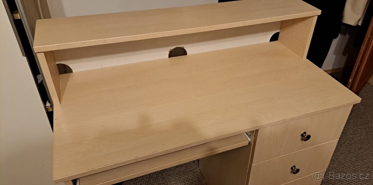 Psací stůl - 3