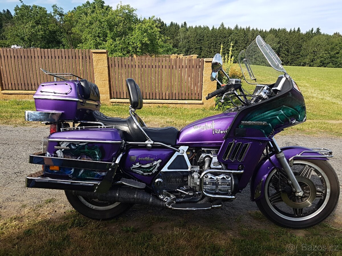 Honda Goldwing 1100 - 3