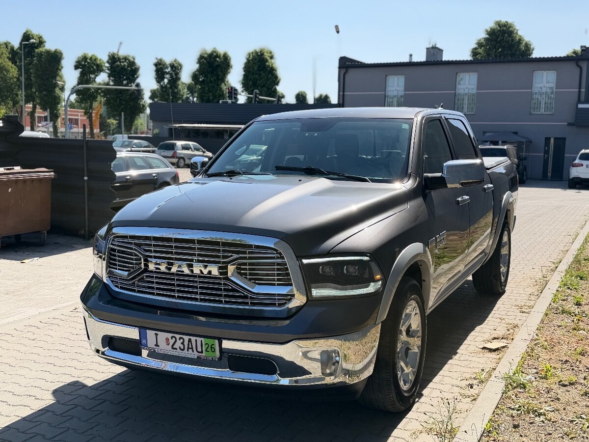 Dodge Ram 1500 Laramie 5.7 4x4 2014r - 3
