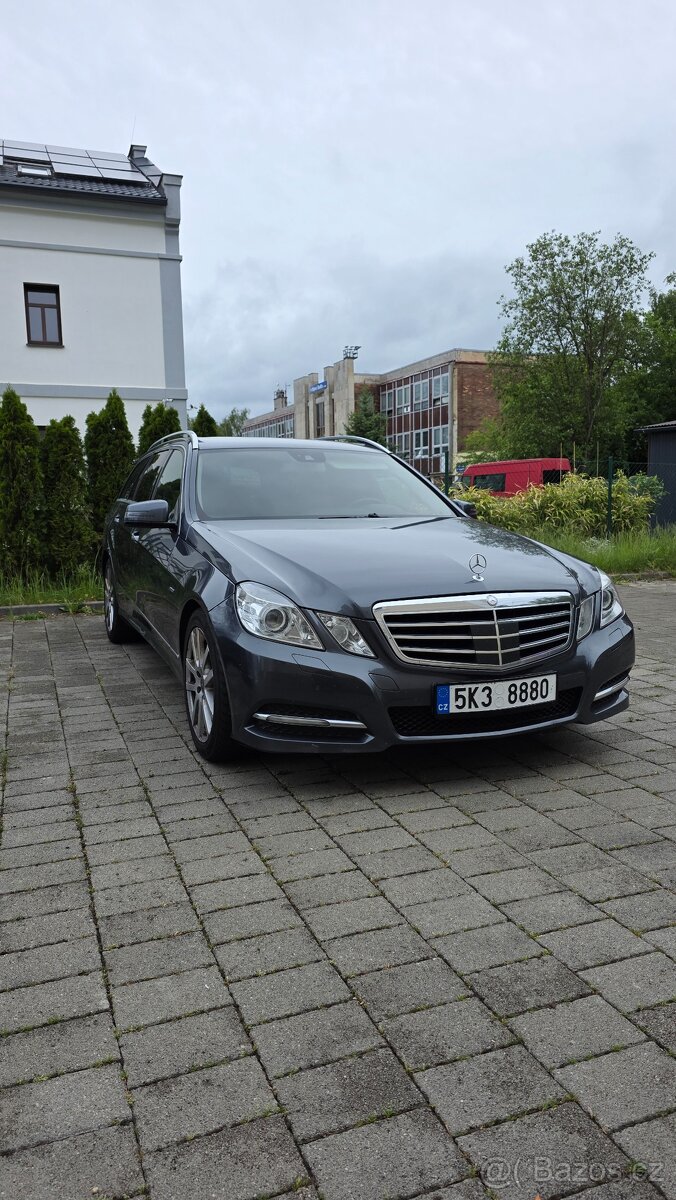 Mercedes-Benz E 350 CDI (W212) - 3