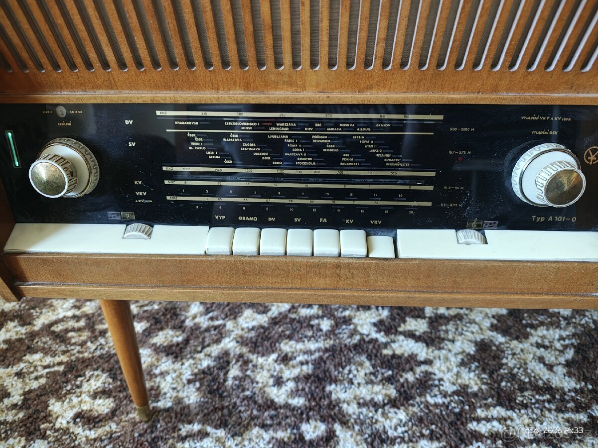 Gramoradio Tesla + Kotoučový magnetofon Tesla - 3
