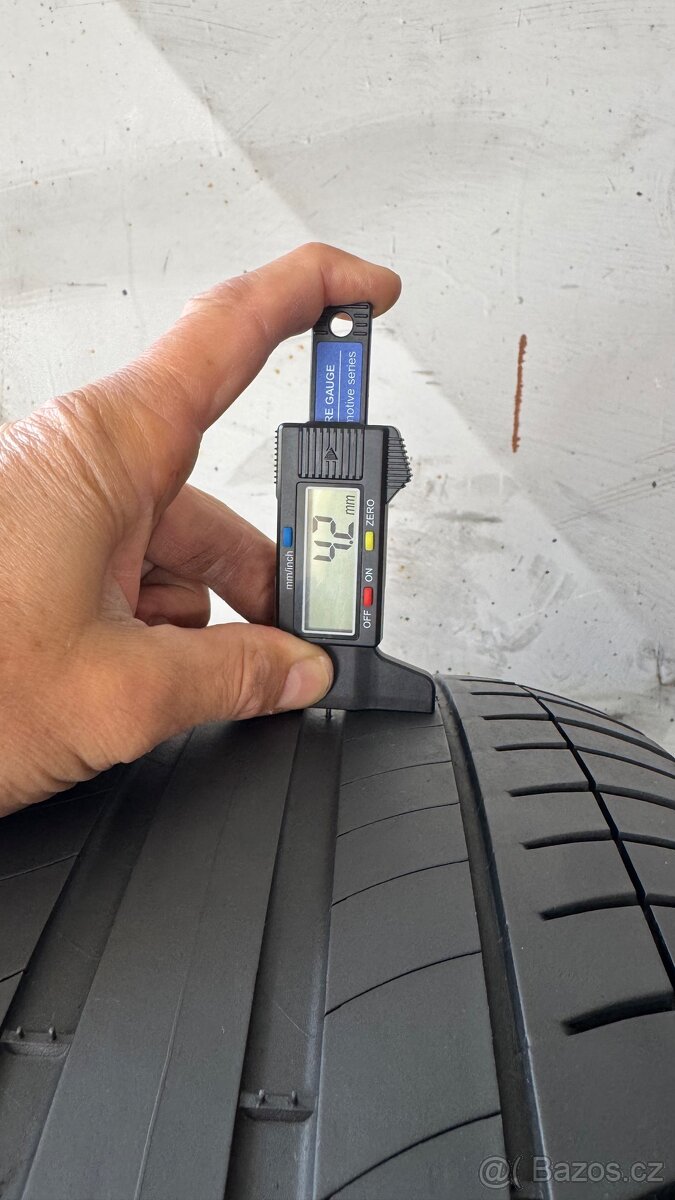 Letní pneu 275/35/19 Michelin Primacy 3 - 3