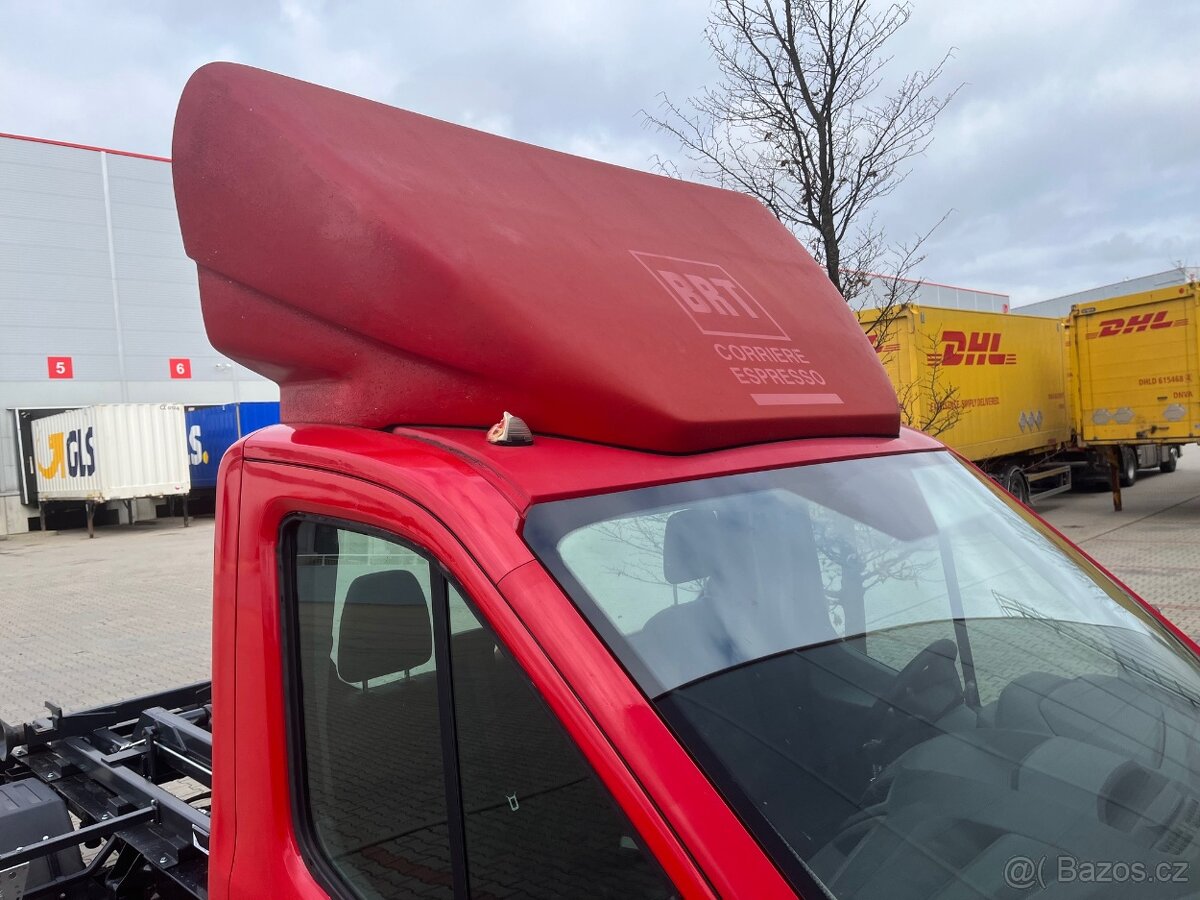 Střešní spoiler Ford transit - 3