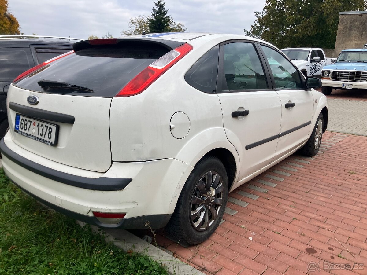 Focus 2005 - 3