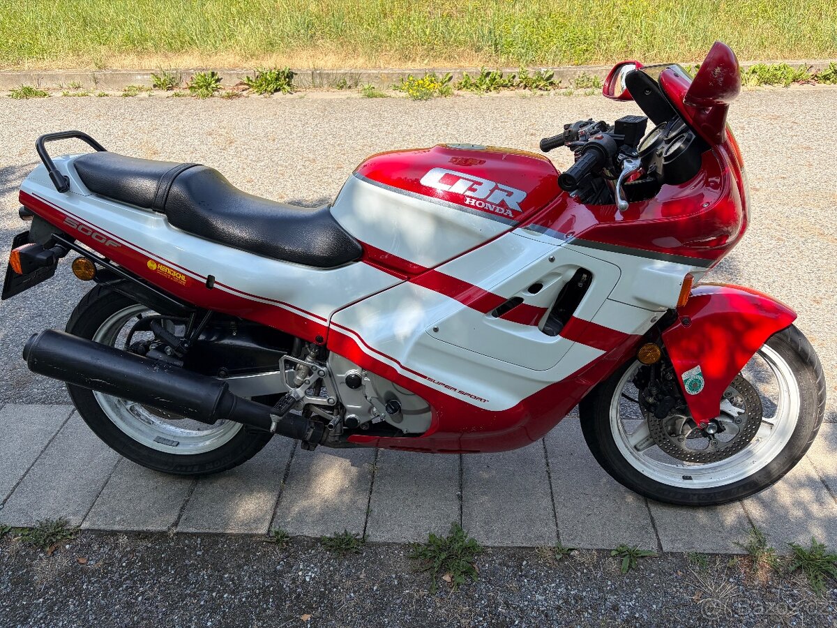 Honda CBR 500 F - 3