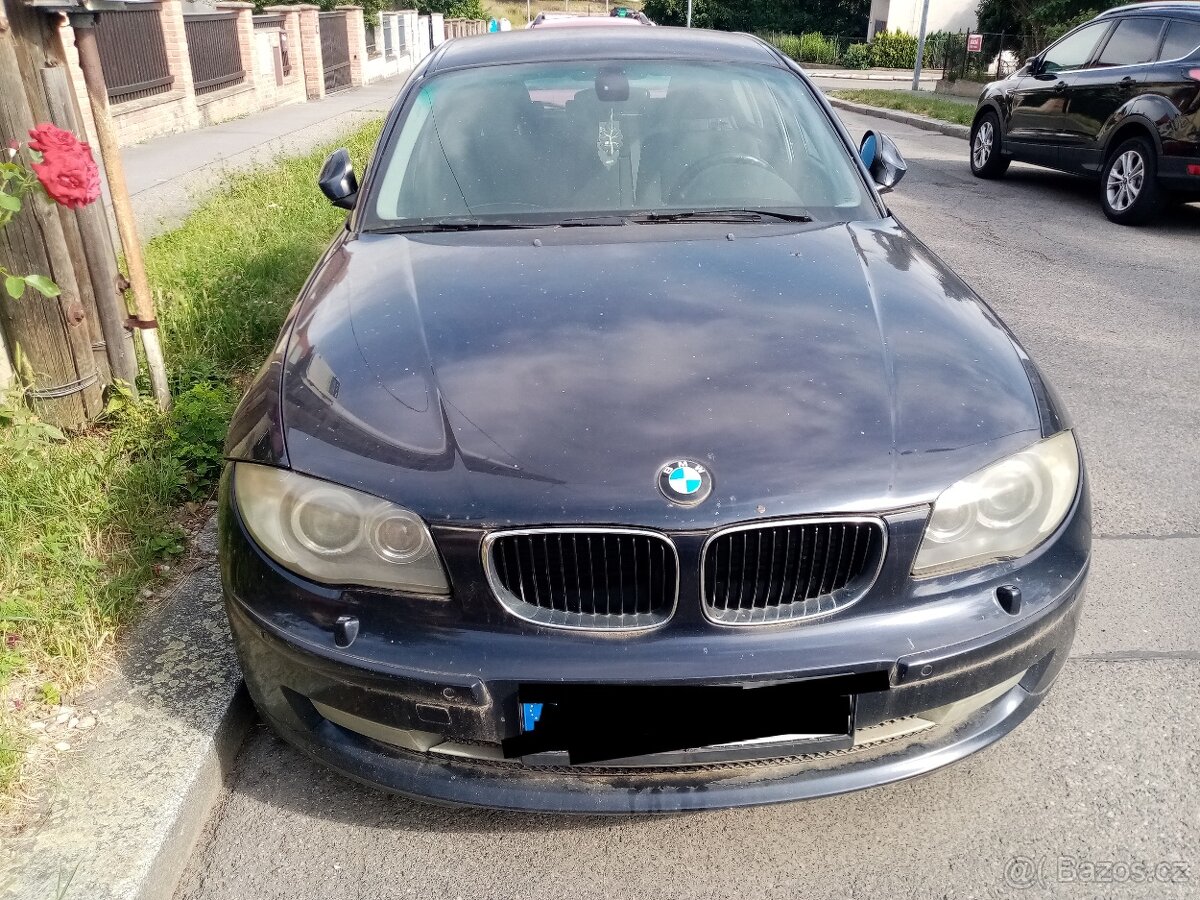 BMW e87 facelift 120d na náhr.díly - 3
