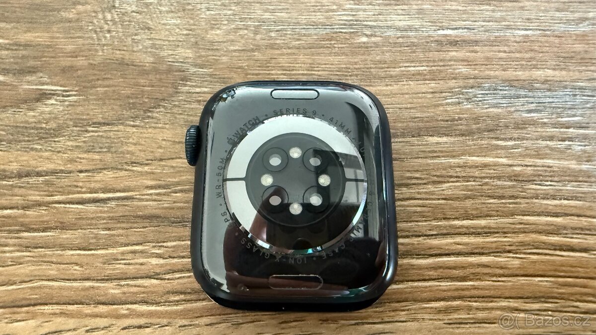 Apple Watch Series 9 41mm - NEFUNKČNÍ - 3