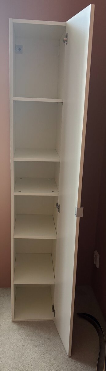 Vysoká úzká skříňka IKEA - 3