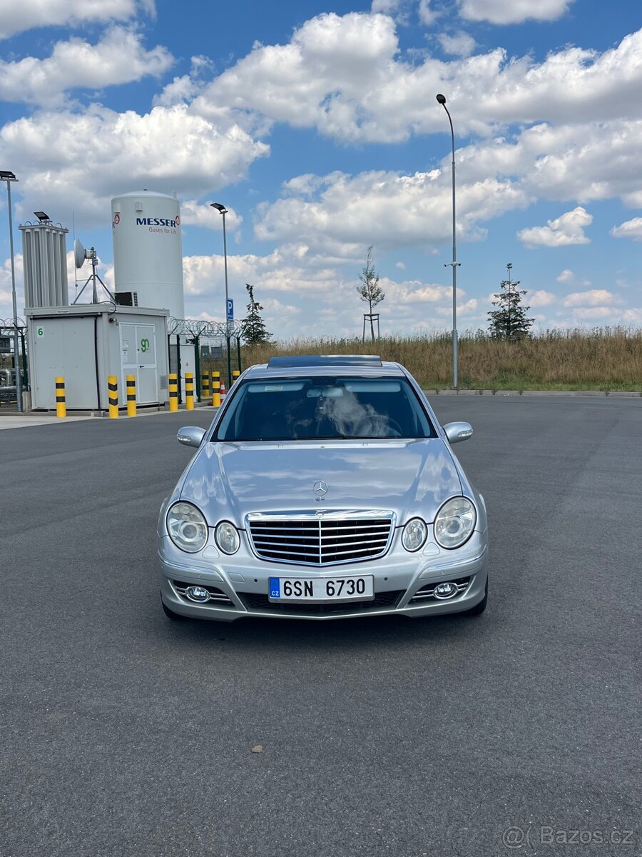 Mercedes W211 - 3