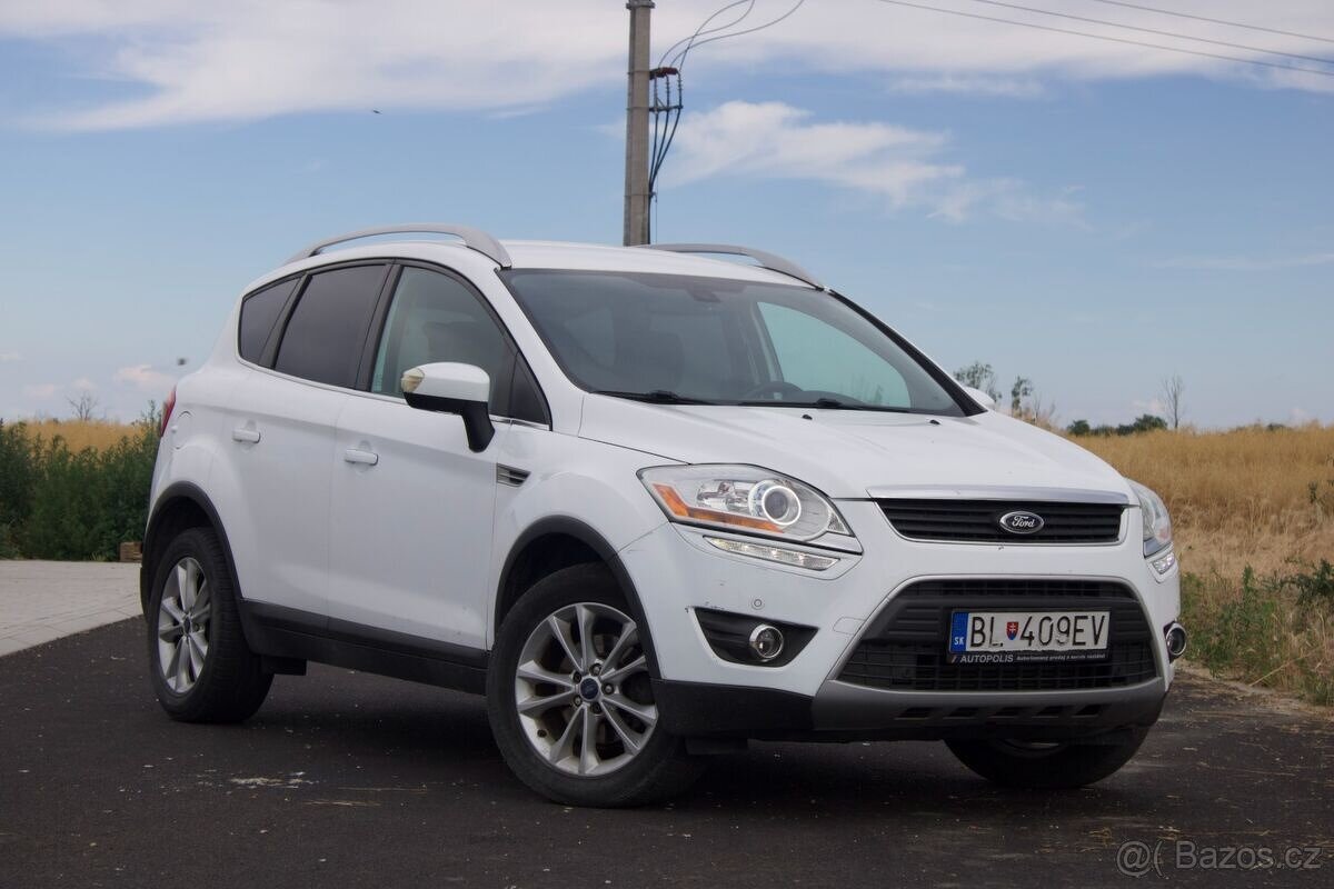 Ford Kuga 2.0 TDCi Titanium AWD / 103kW / M6 / 2013 - 3