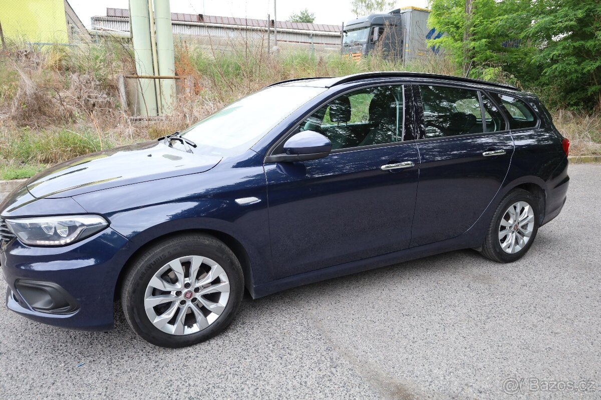 Fiat Tipo 1.6 M-Jet SW 88 kW - 3