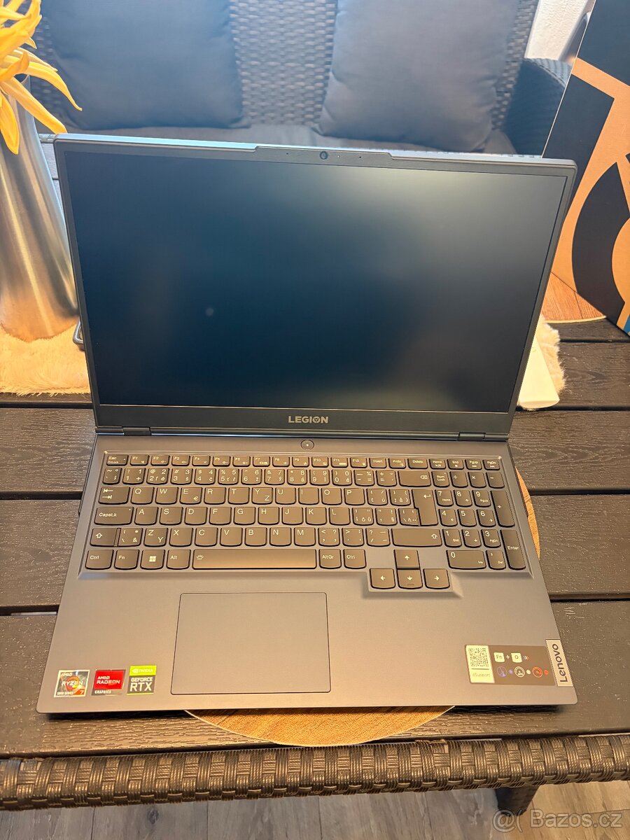 Herní notebook Lenovo Legion - 3