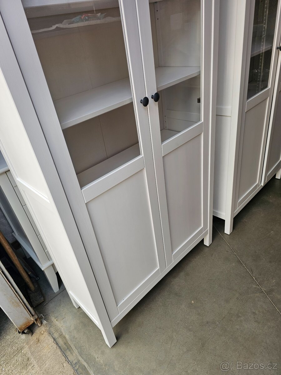 VITRÍNY IKEA HEMNES - 3
