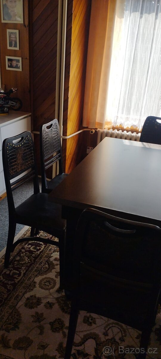 Příborník/komoda, stůl a židle - 3