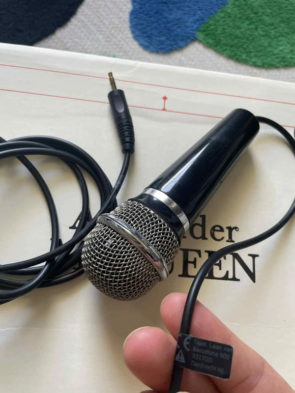 Trust drátový mikrofon se stojánkem, 3,5mm jack AUX, dlouhý - 3