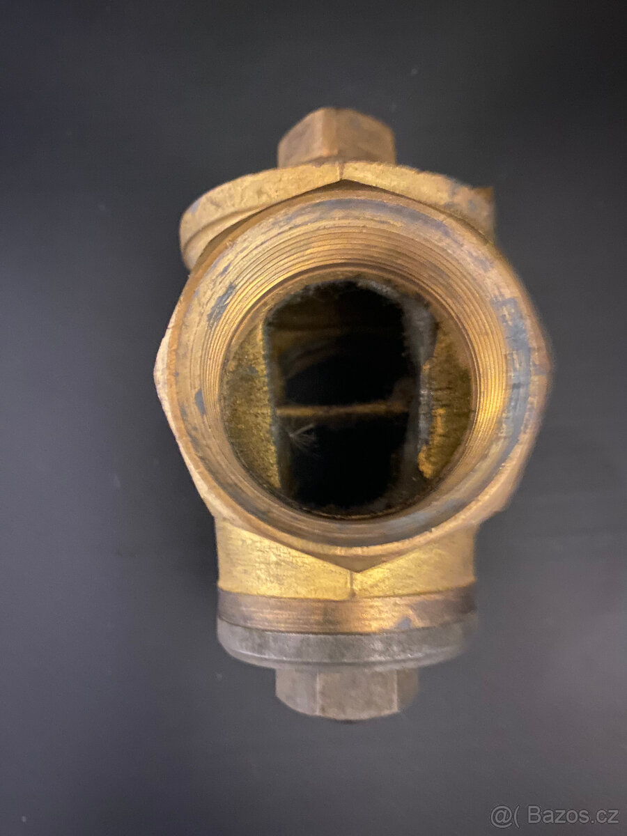 VENTIL KUŽELOVÝ PLYNOVÝ DN40 - 6/4" , mos. -MYJAVA - 3