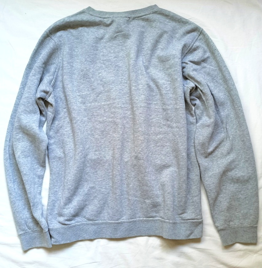 PÁNSKÁ MIKINA-NIKE- vel. M - 3