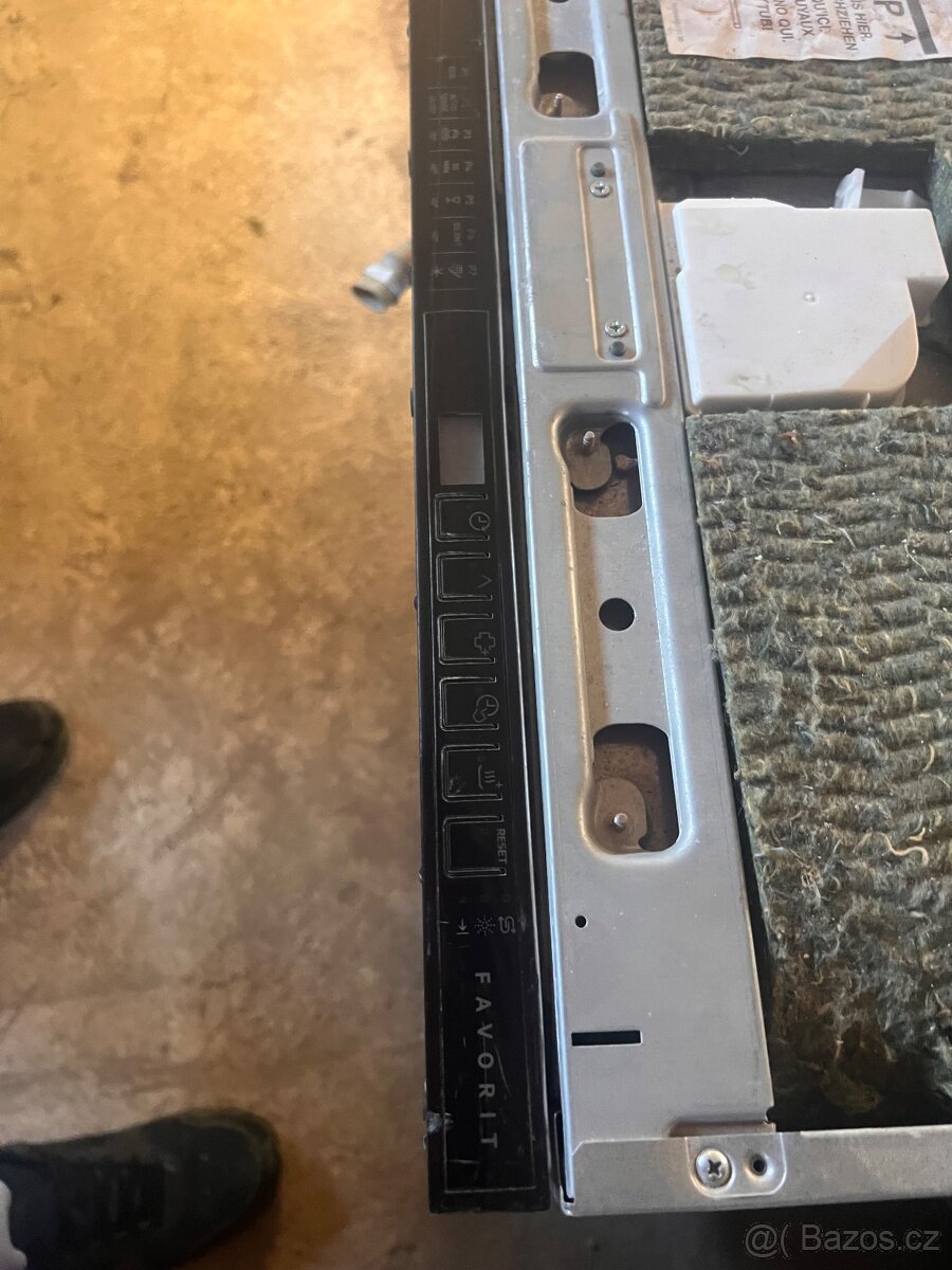 AEG myčka k vestavbě do linky - 3