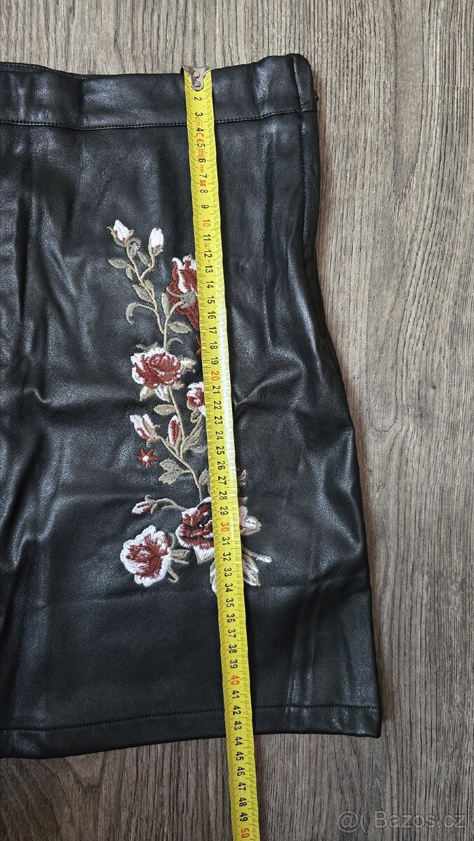 Koženková sukně vel.M - 3