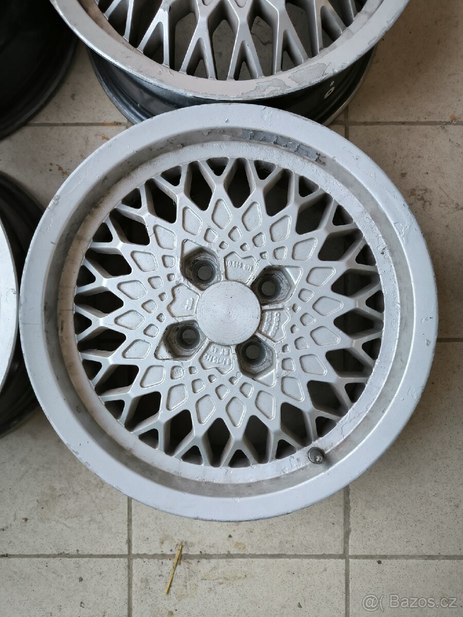Centra R15 4x100 - 3