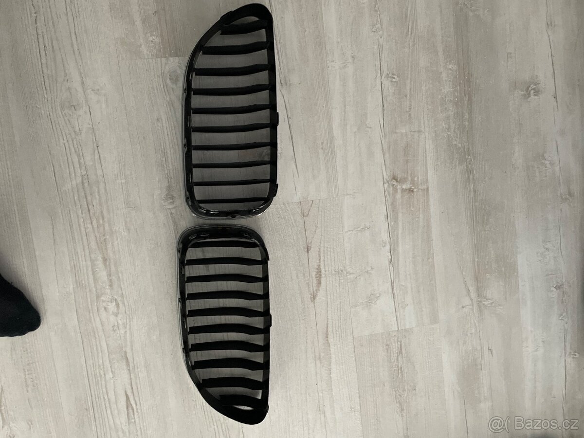 Prodám mřížky (ledviny) na BMW F12 - 3