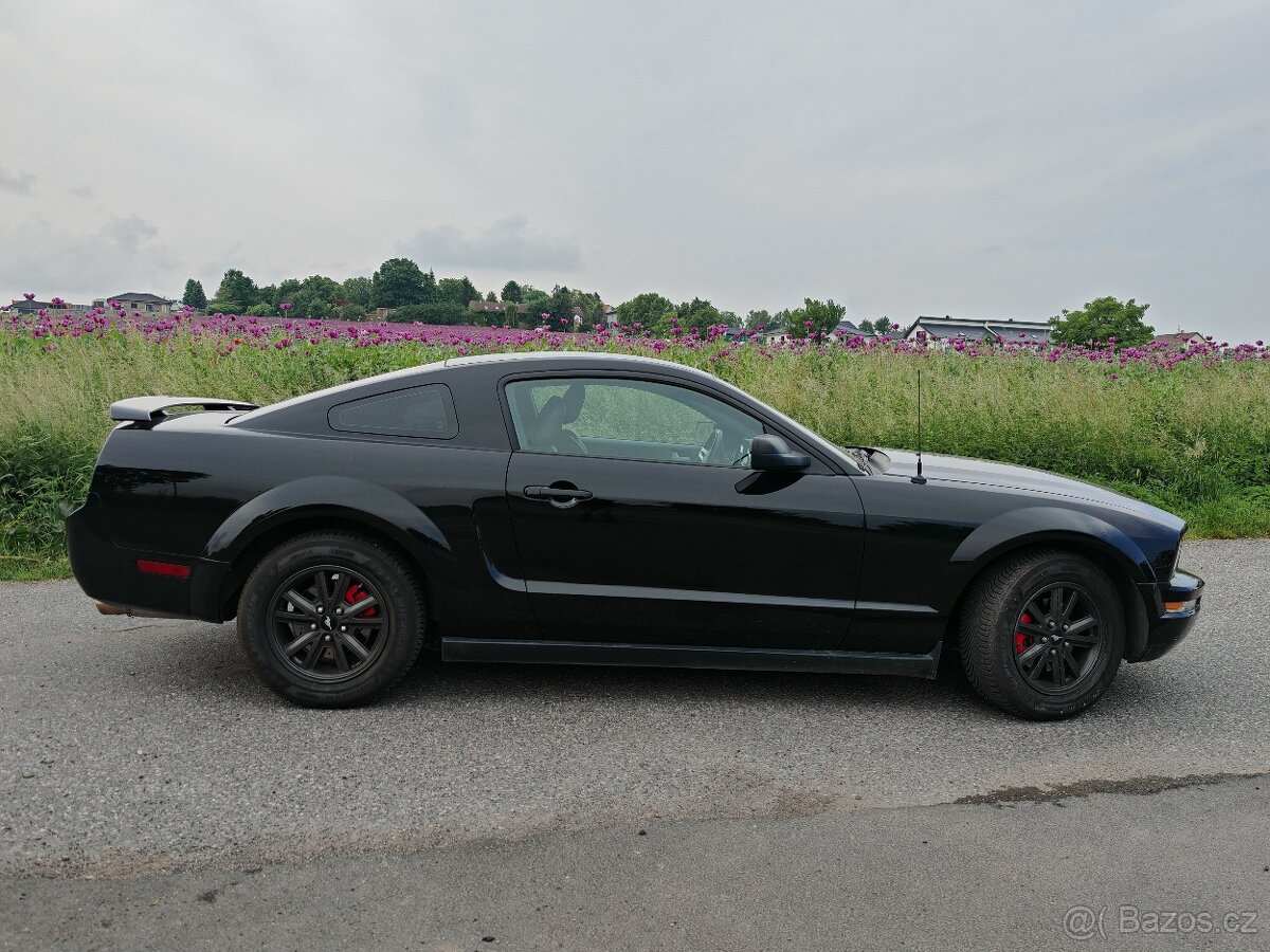 Ford Mustang 2005 V6 4.0l - 3