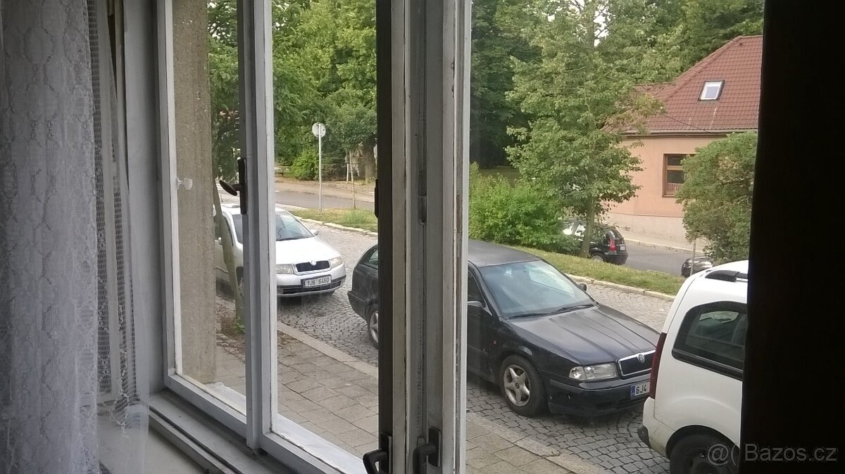 Pronájem nebytových-skladových prostor - 3