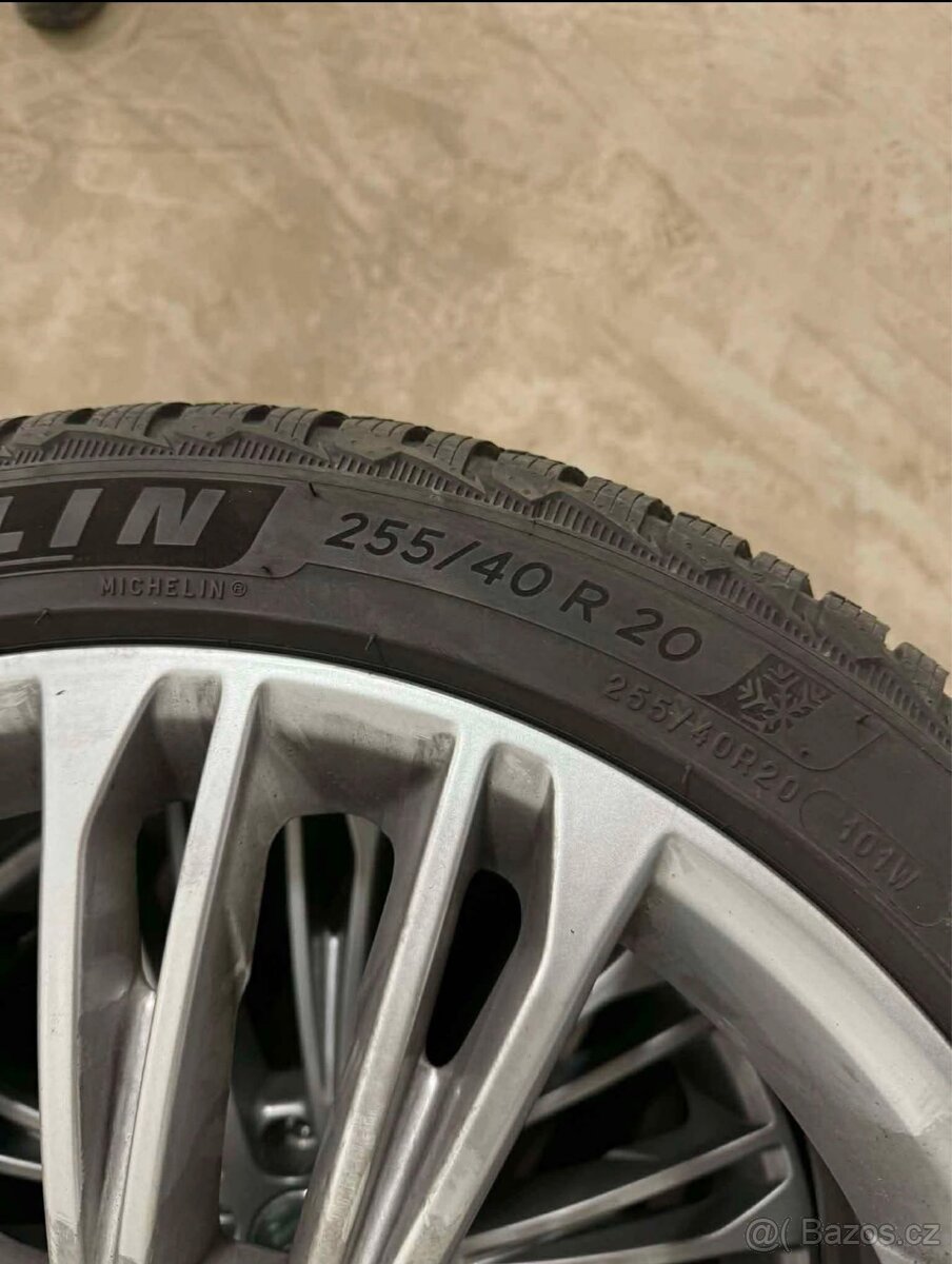 Alu kola audi R20 - 3