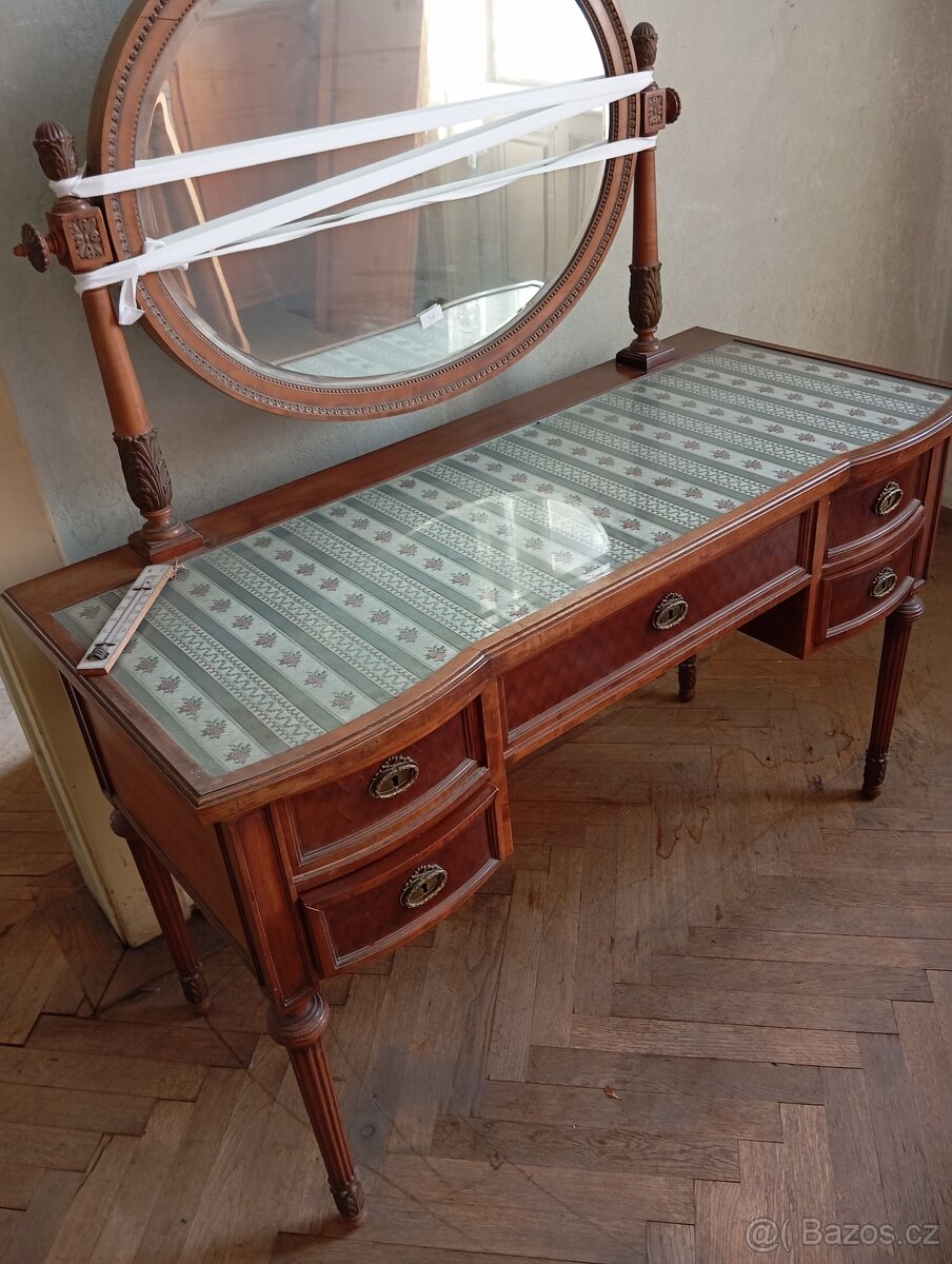 Starožitnosti z domu - 3