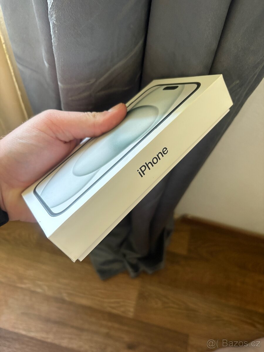 Iphone 15 plus 128gb černý - 3