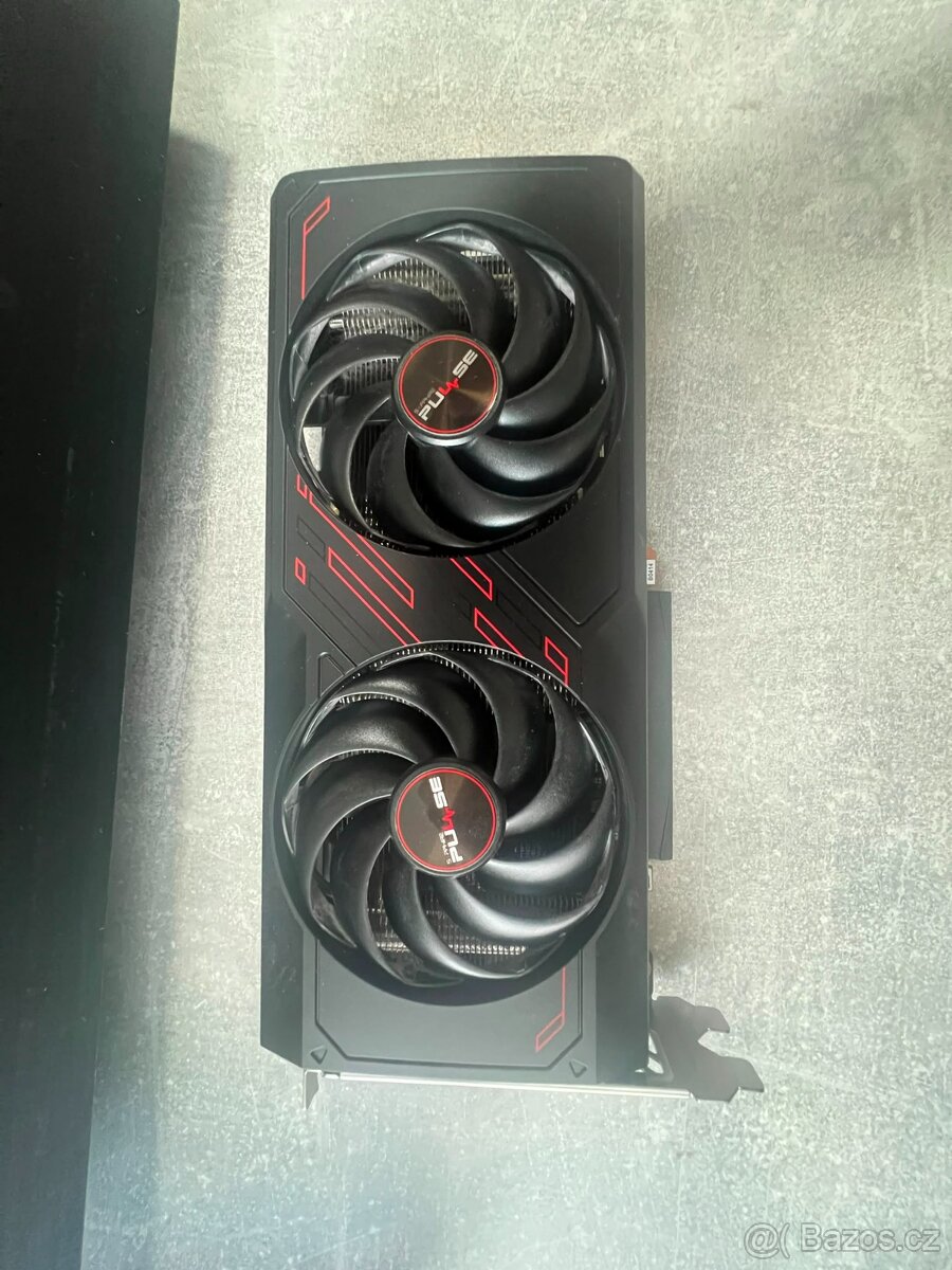 Sapphire Pulse Radeon RX 7600 8GB - 3