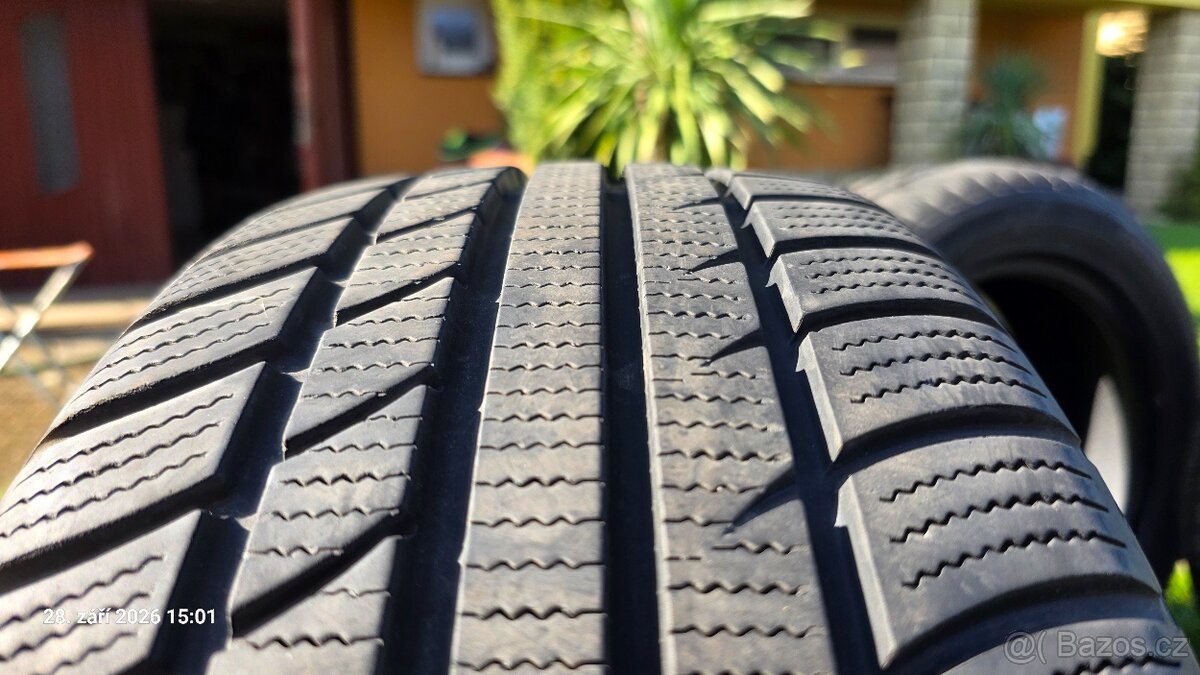 Zimní pneu 205/55 R16 - 3