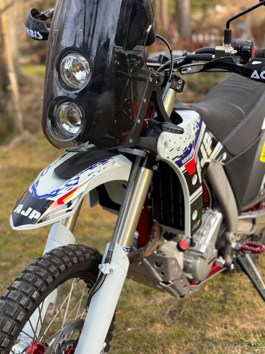AJP PR 7