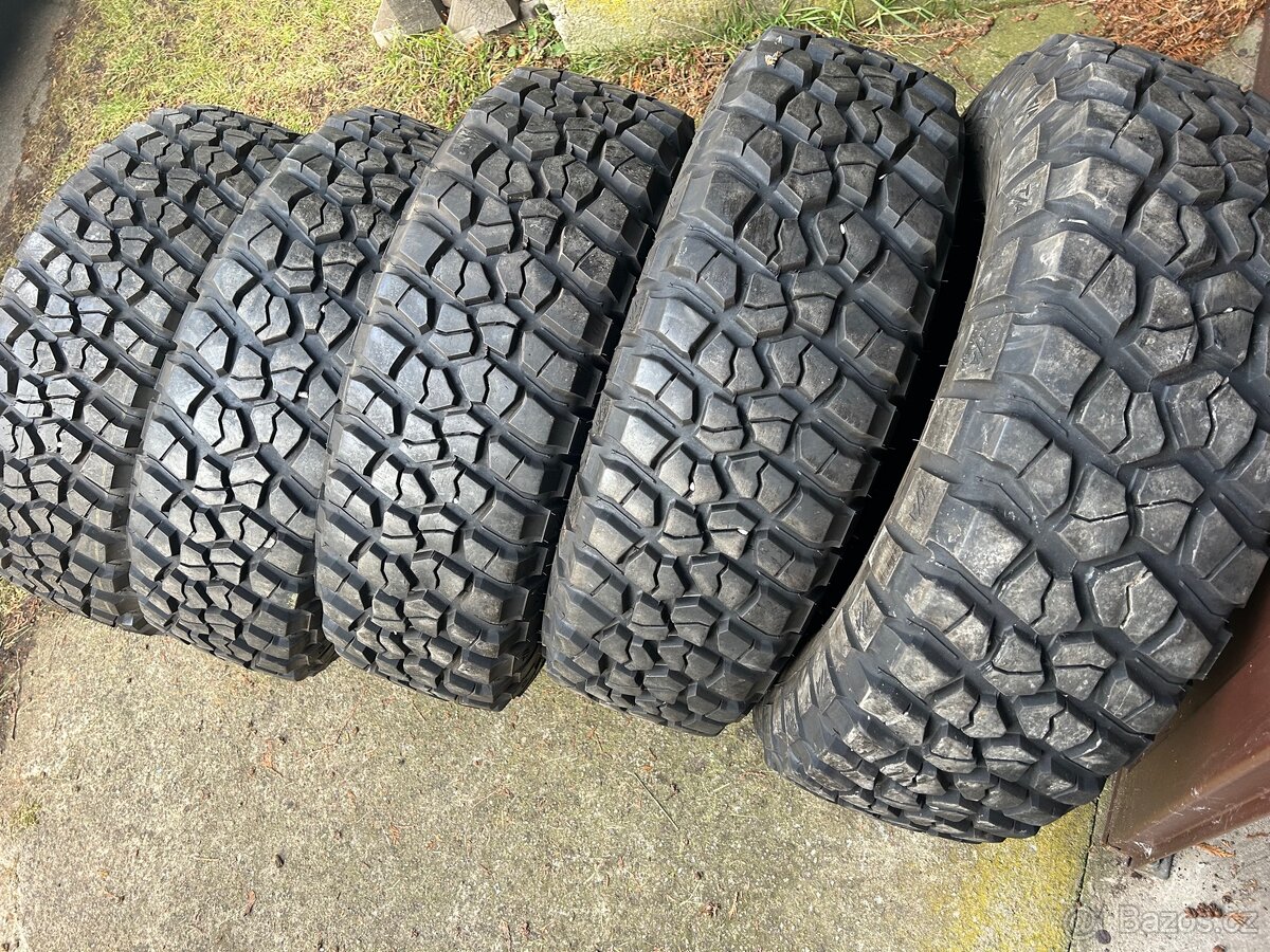 Bf Goodrich 255/75 r17 sada 5ks Jeep Wrangler