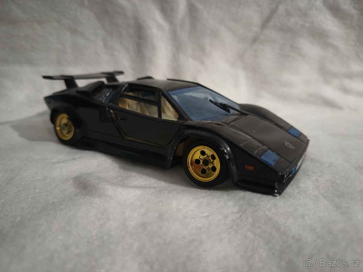 Lamborghini Countach 5000 - 3