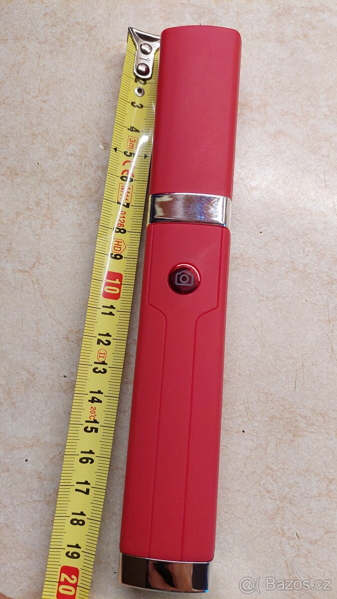 Červená selfie tyč - 3