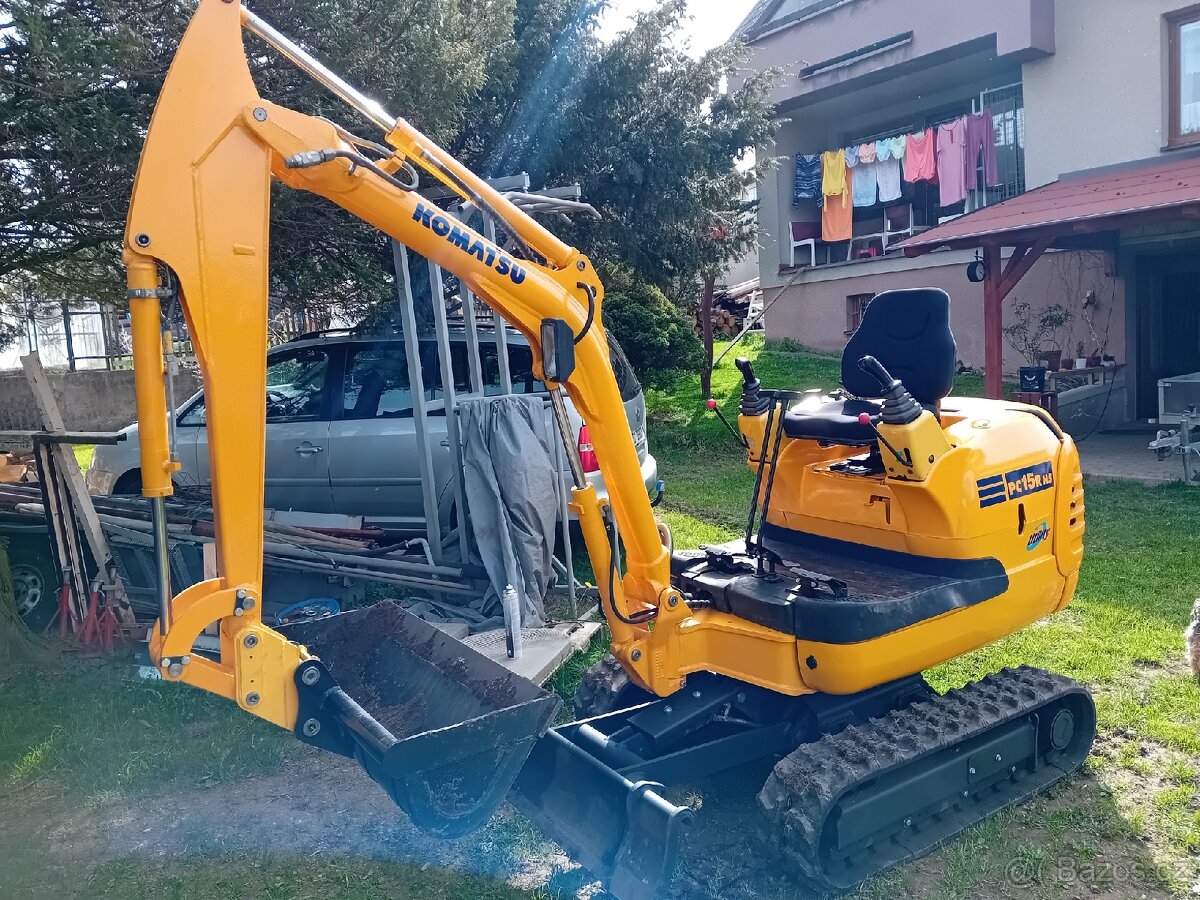 Pásový minibagr Komatsu pc15r - 3