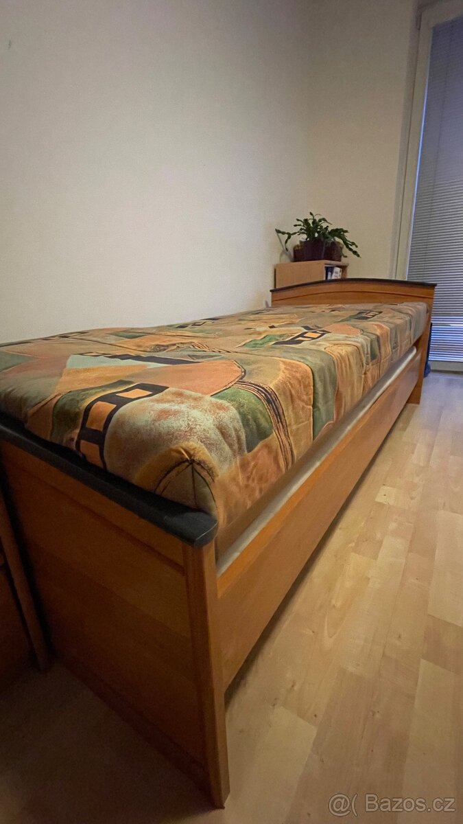 Stůl a postel - 3