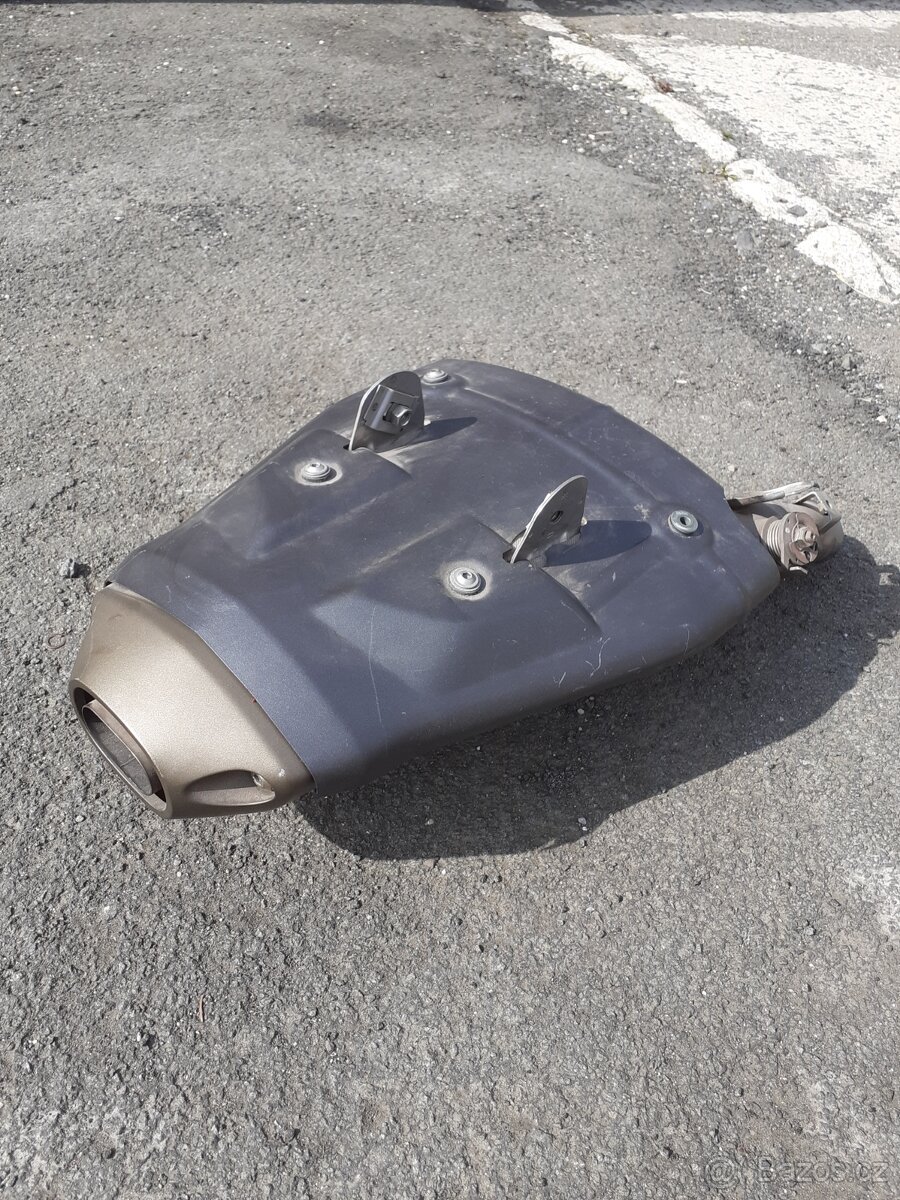 Kawasaki zx6r 2006 - 3